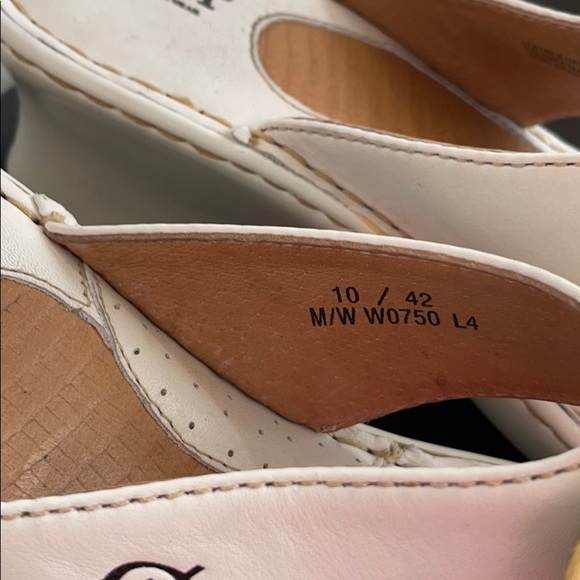 light colored wedge - Picture 8 of 8